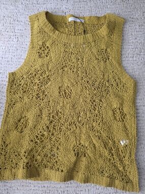 NWT Zara Open Knit Crochet Sweater Tank Top Chartruese  Size Small
Or